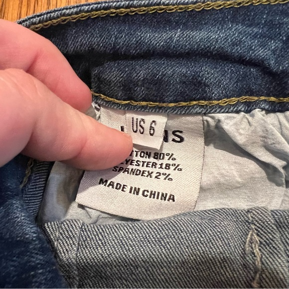 NWT New Tengfu Size 6 Skinny Distressed Denim Blue Jeans Cuffed - Picture 12 of 12